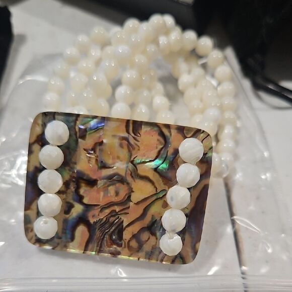 Salley C Elegant Abalone and Pearl Bracelet - Picture 3 of 5
